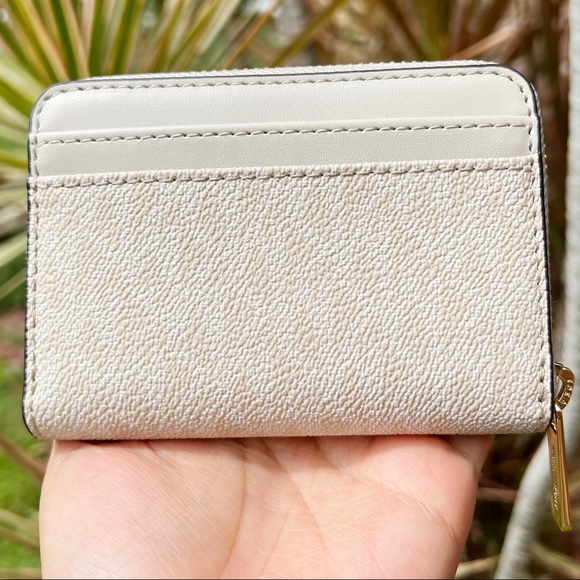 Michael Kors Card Case & Wallet - Picture 2 of 5